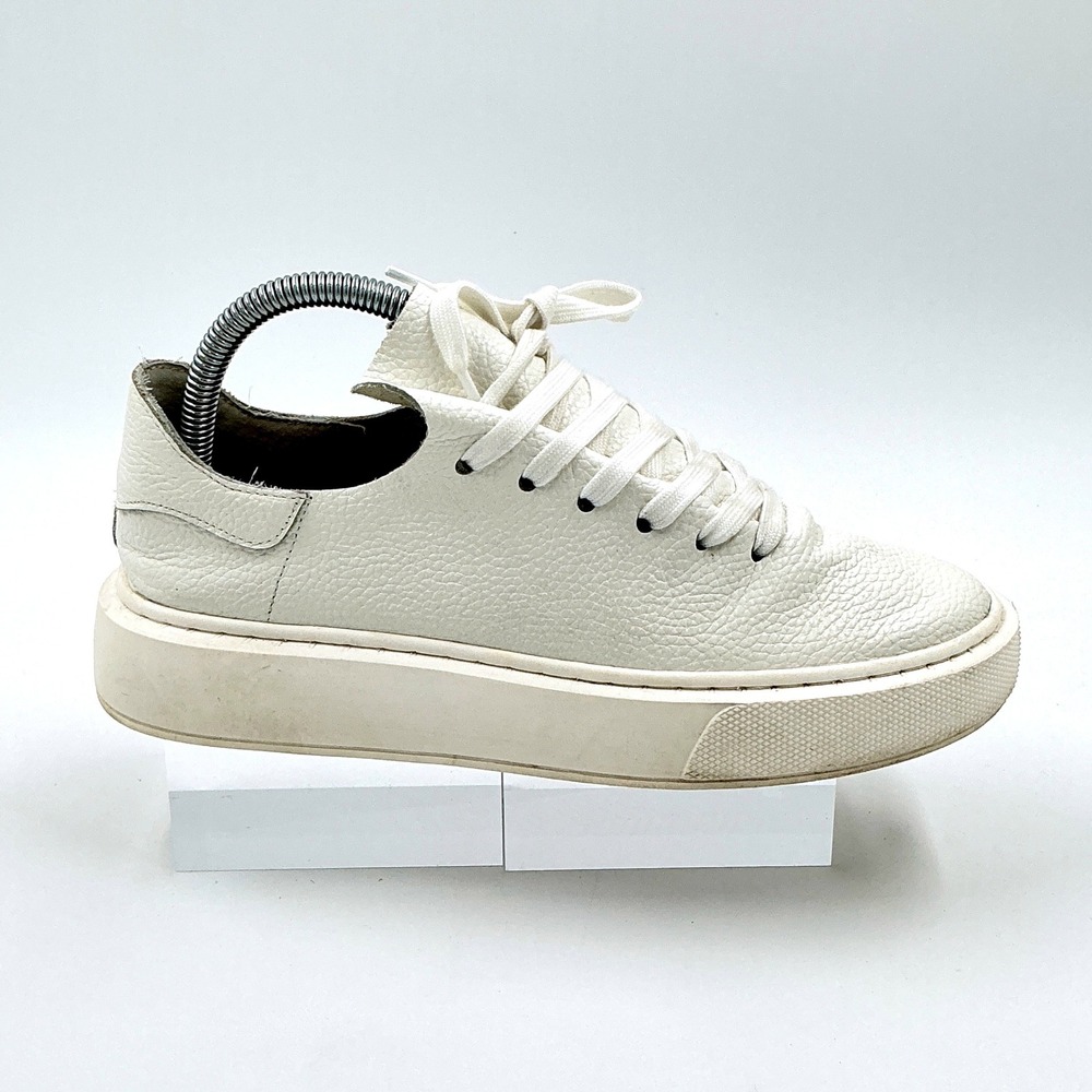 Express Size 8 White Platform Pebble Leather Sneakers Shoes